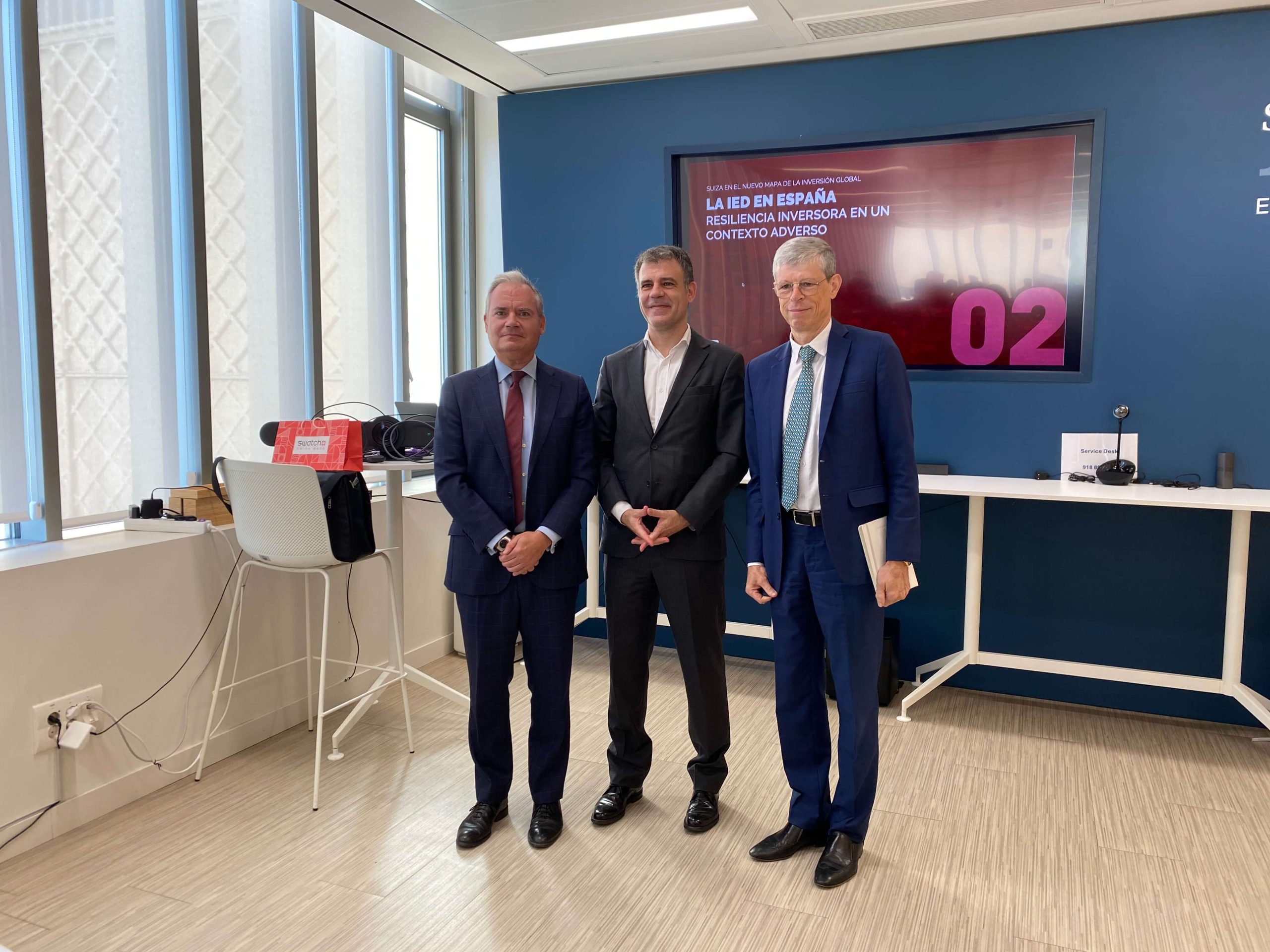 Gran interés en el desayuno empresarial de la AEHS sobre la inversión suiza en España, a cargo de Andrés García
